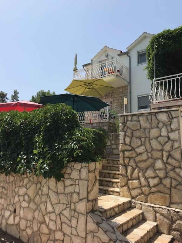 Apartmani Mima Nečujam Buitenkant foto